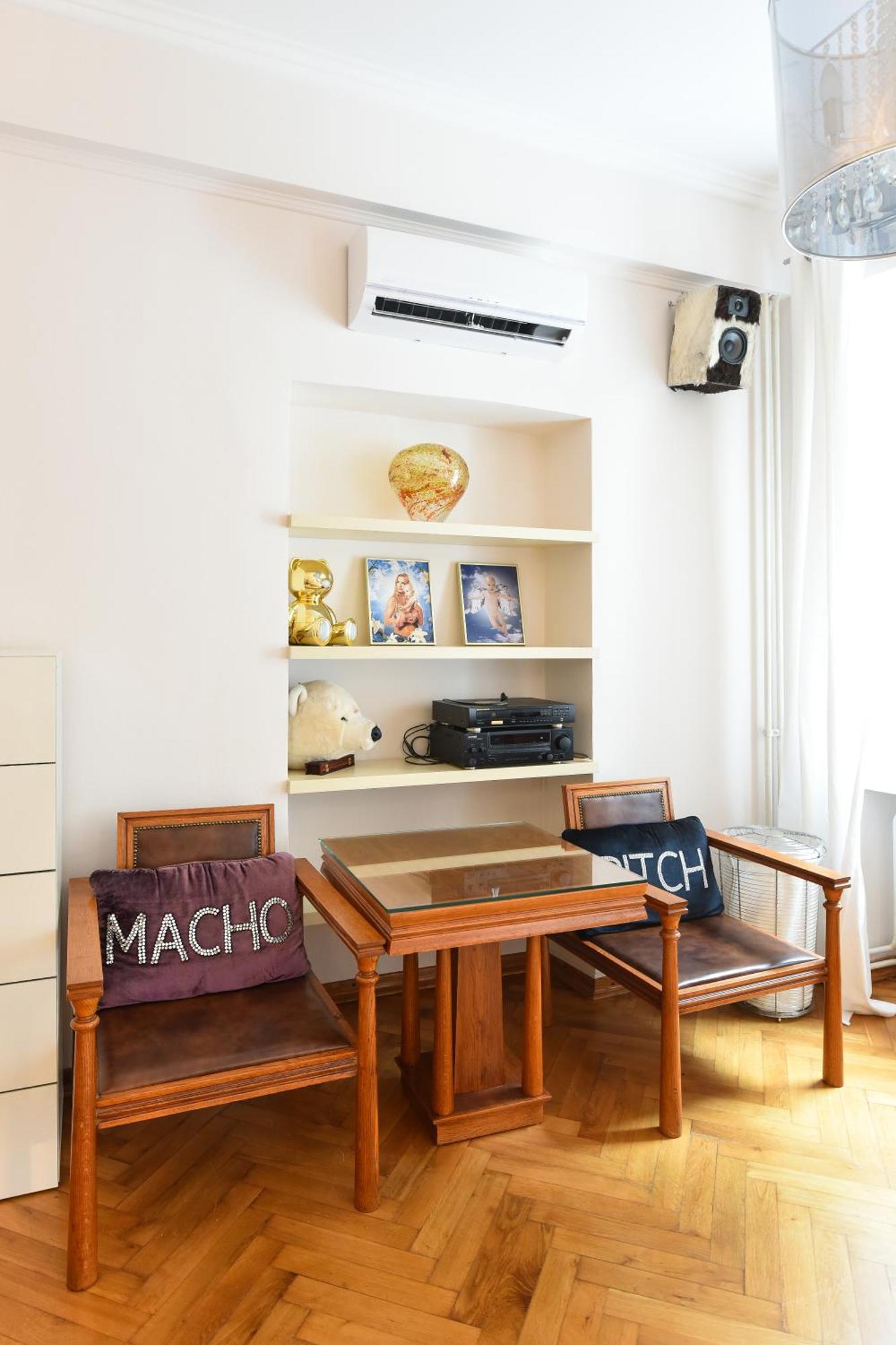 Neoclassical Luxury Apartment ليوبليانا المظهر الخارجي الصورة