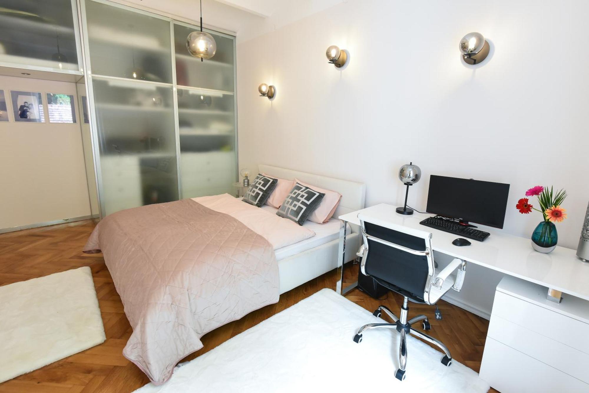 Neoclassical Luxury Apartment ليوبليانا المظهر الخارجي الصورة