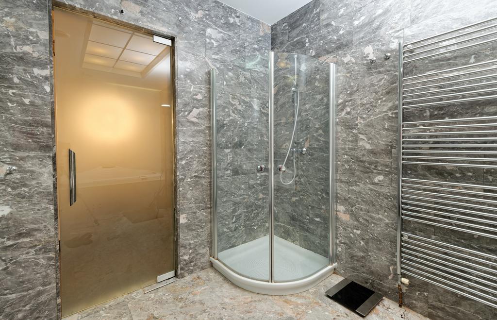 Neoclassical Luxury Apartment ليوبليانا المظهر الخارجي الصورة